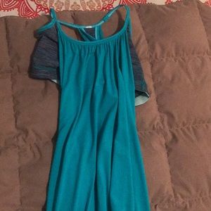 Lululemon workout top